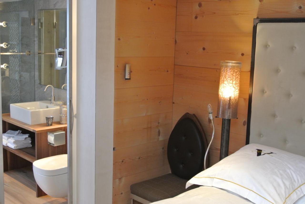 Backstage Hotel Chalet Rooms Церматт Экстерьер фото